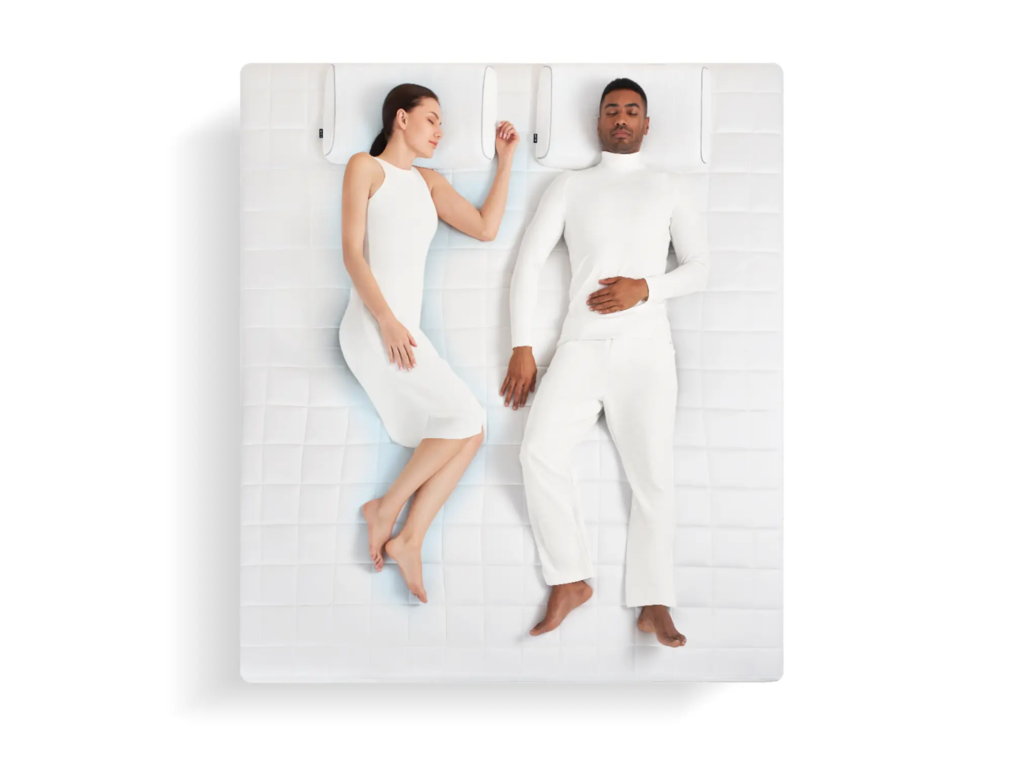 Two sleepers supported independently on a HEKA mattress